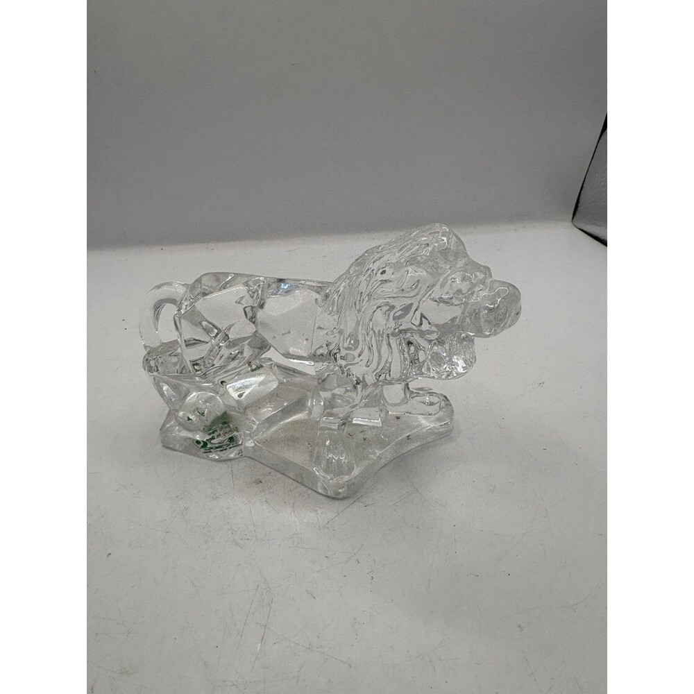 KC KristalKolor  ROARING LION 24%  Lead Cry Made in Italy 4 3/4" x 3 1/2"